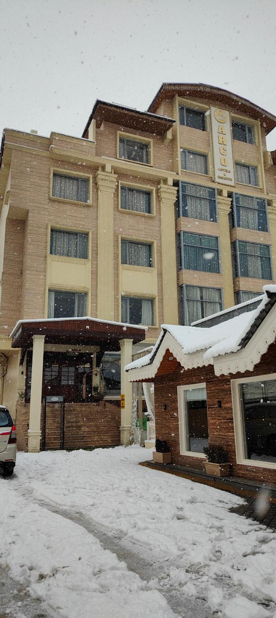 Arco Hotels And Resorts Srinagar Zewnętrze zdjęcie